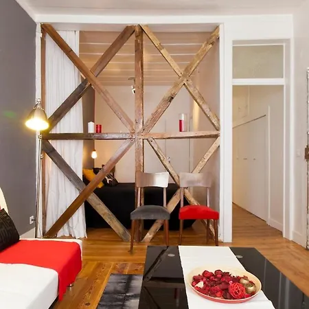 Sant'ana Alcantara 2br דירה ליסבון