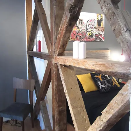 Sant'ana Alcantara 2br Lisbon