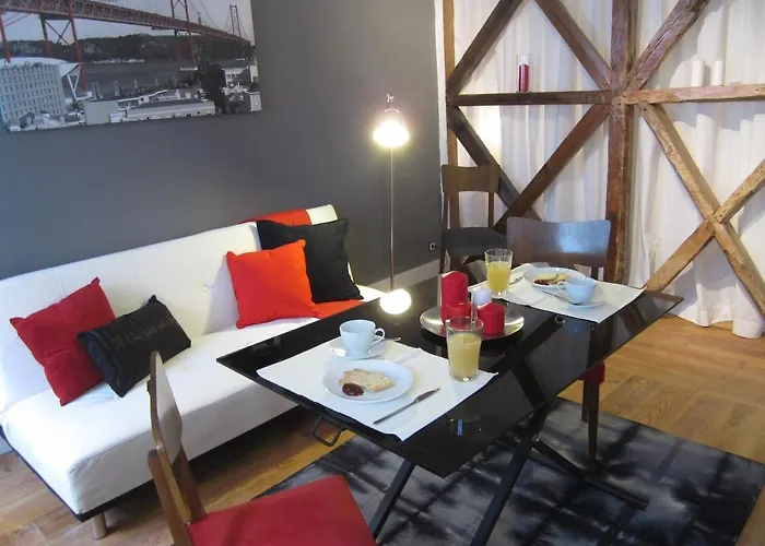 Daire Sant'ana Alcantara 2br Lisboa
